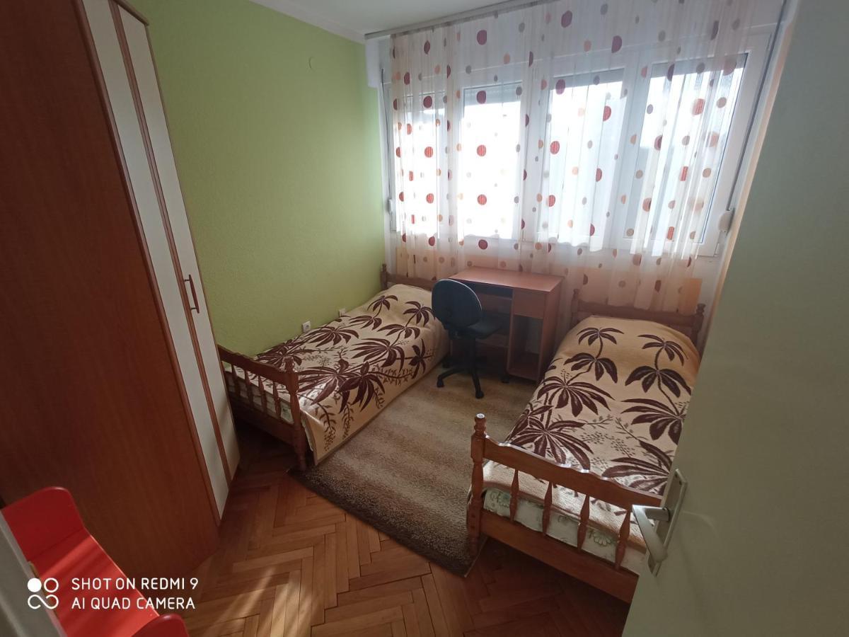 Vukadinovic Lägenhet Podgorica Exteriör bild